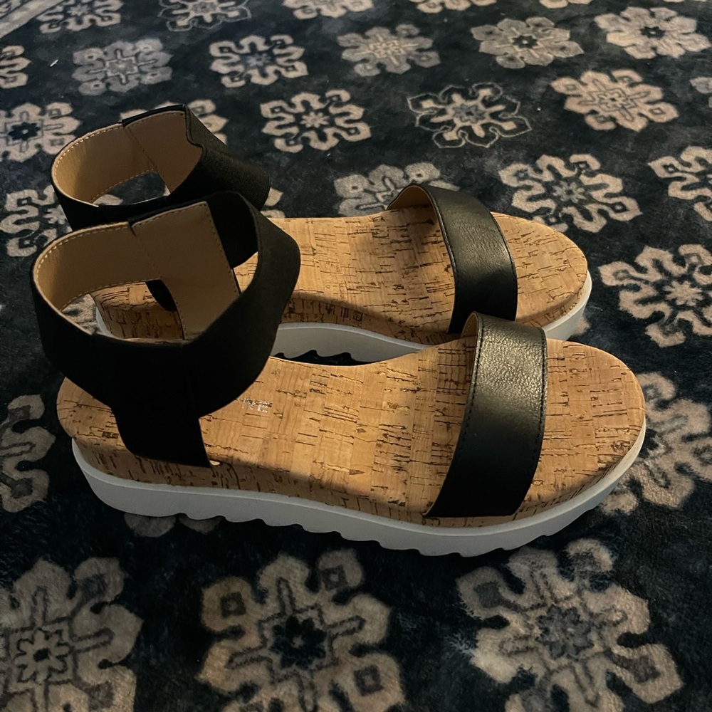 Sun + Stone Black Cork Sandals
